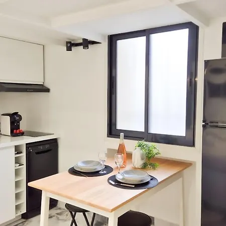 Lumineux - Climatise - Apartment *