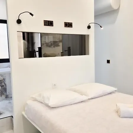 Lumineux - Climatise - Apartment